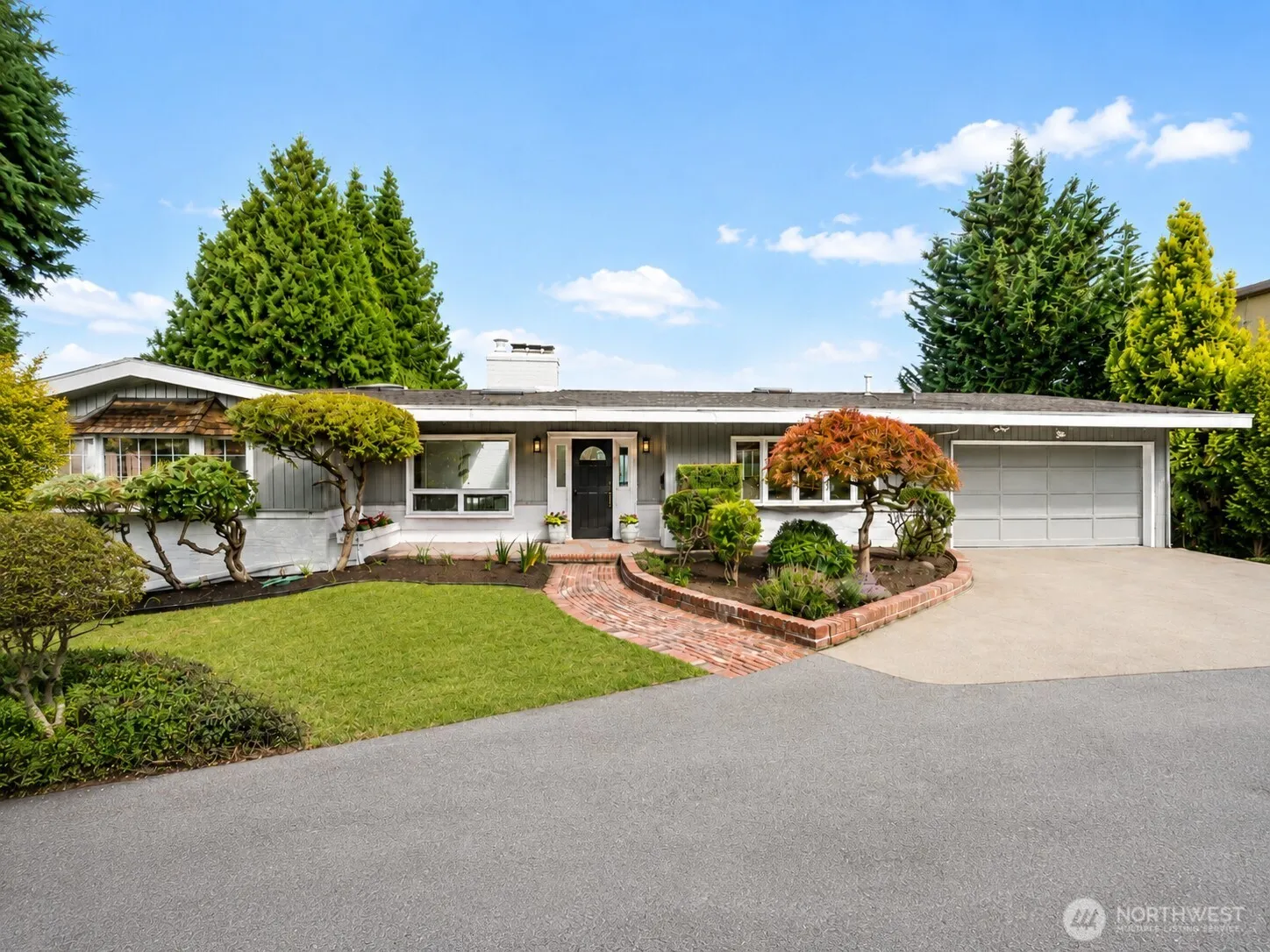 Property photo for 4232 Shoreclub Drive, Mercer Island
