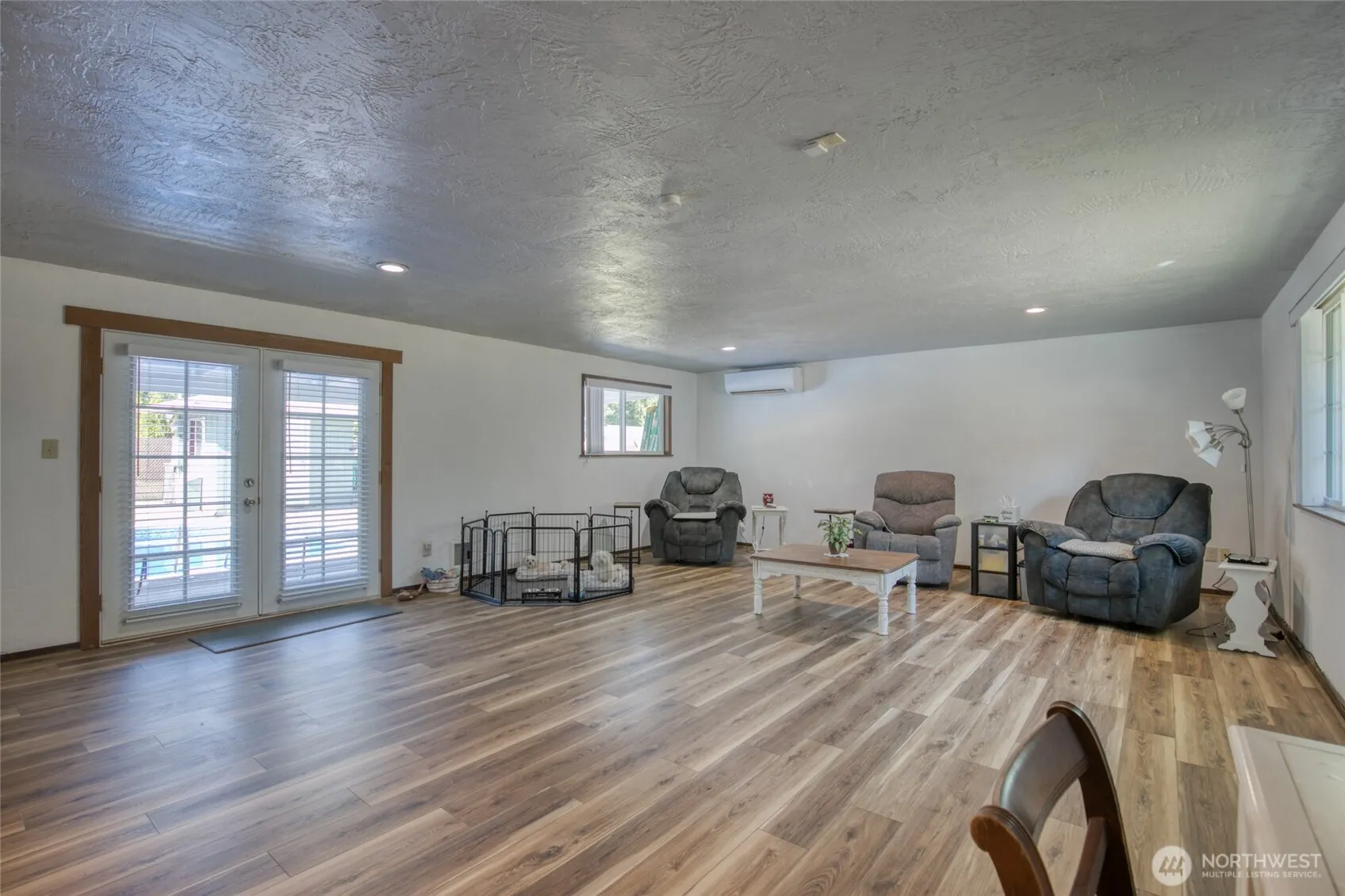Property photo for 14791 Us 101 Highway, Shelton photo 5