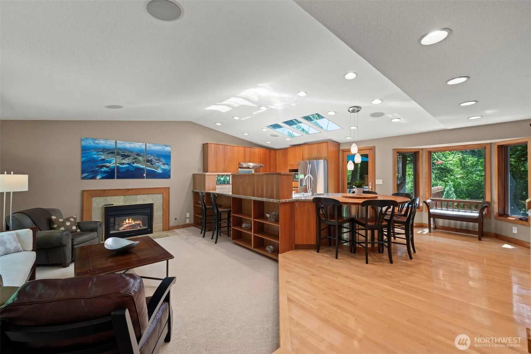 Property photo for 13301 Ne 190th Place, Woodinville photo 2