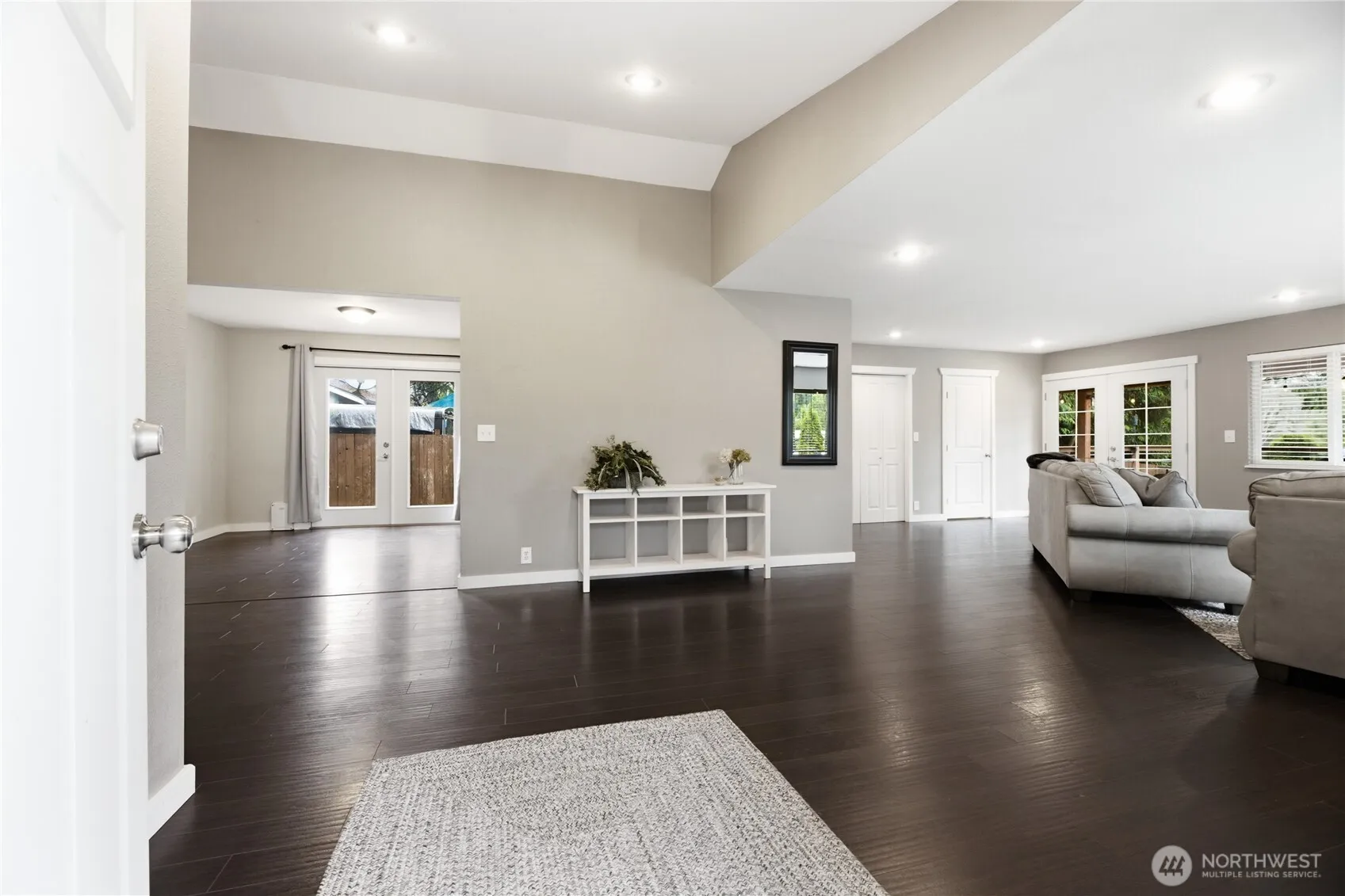 Property photo for 6911 Vandermark Road E, Bonney Lake photo 5