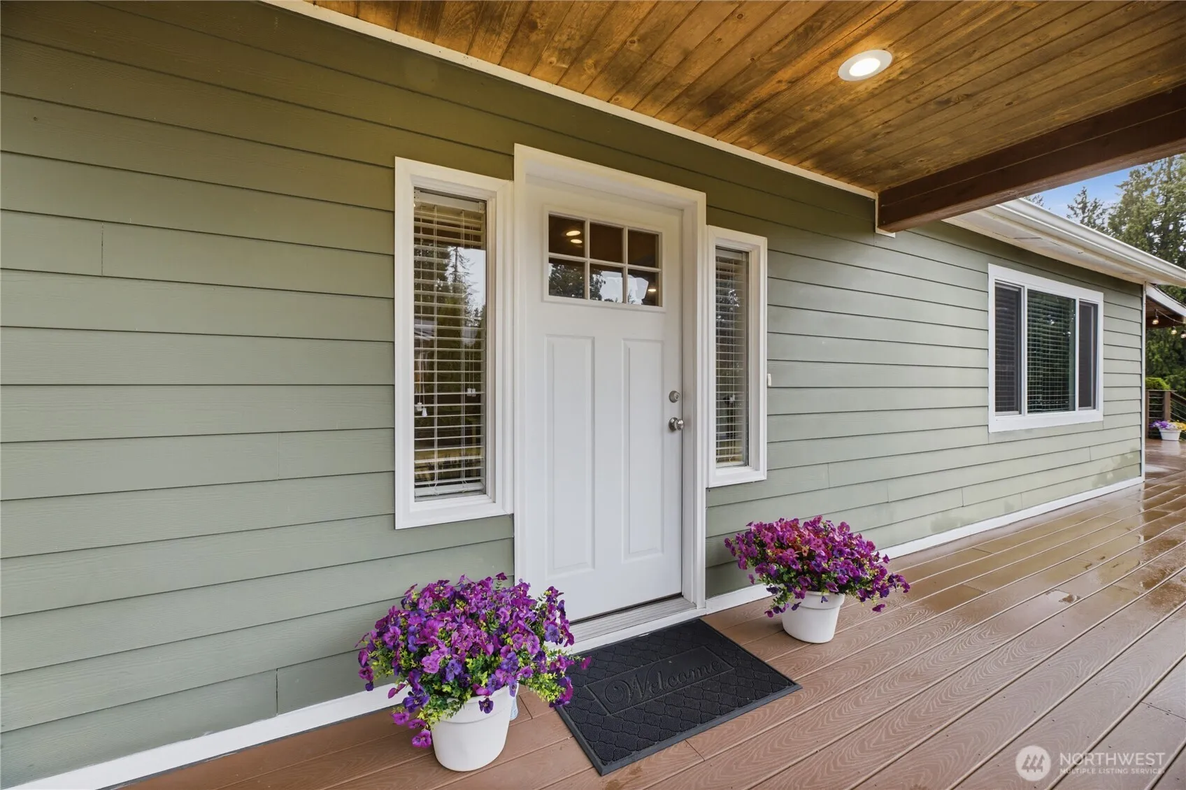 Property photo for 6911 Vandermark Road E, Bonney Lake photo 4