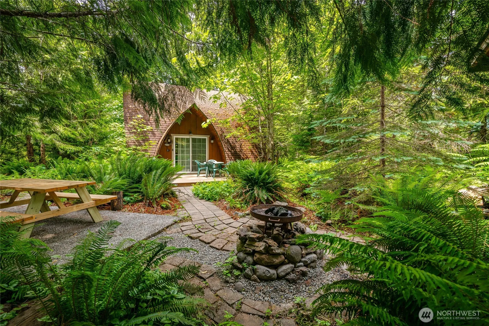 Property photo for 14001 Welcome Road, Glacier