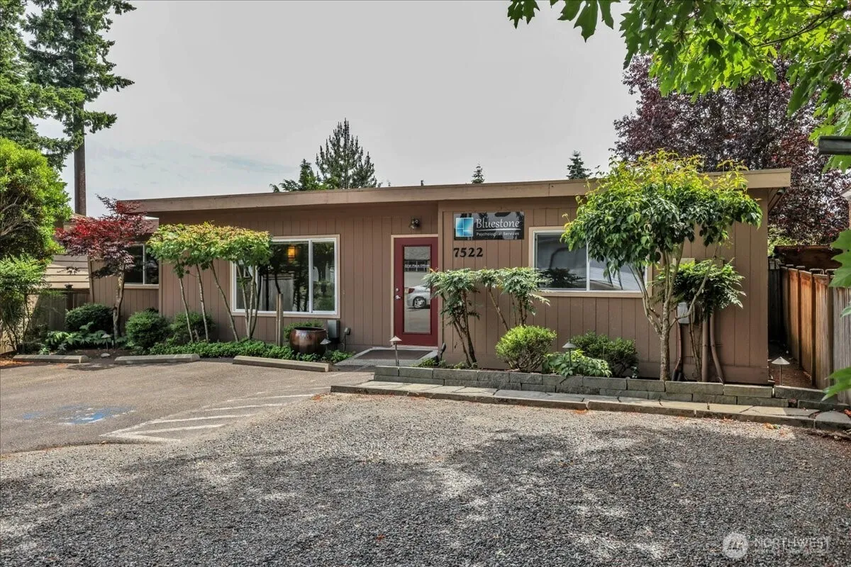 Property photo for 7522 221st Place Sw, Edmonds