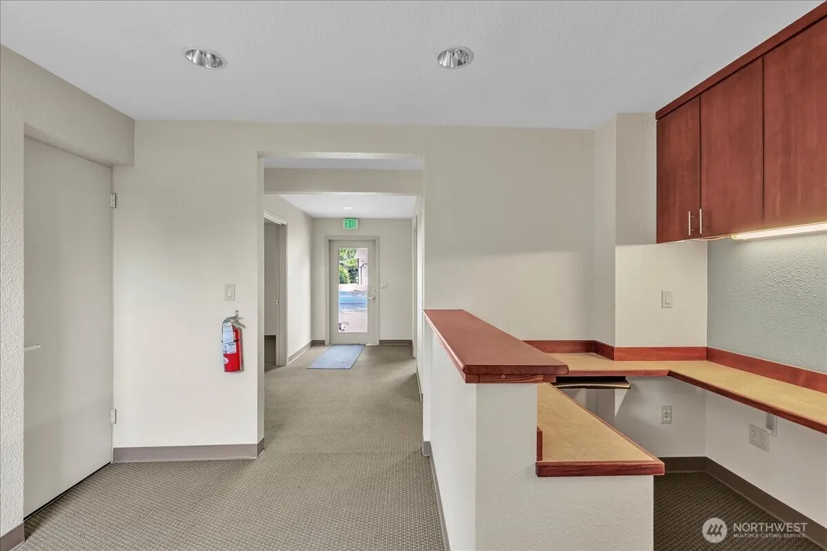 Property photo for 7522 221st Place Sw, Edmonds photo 4