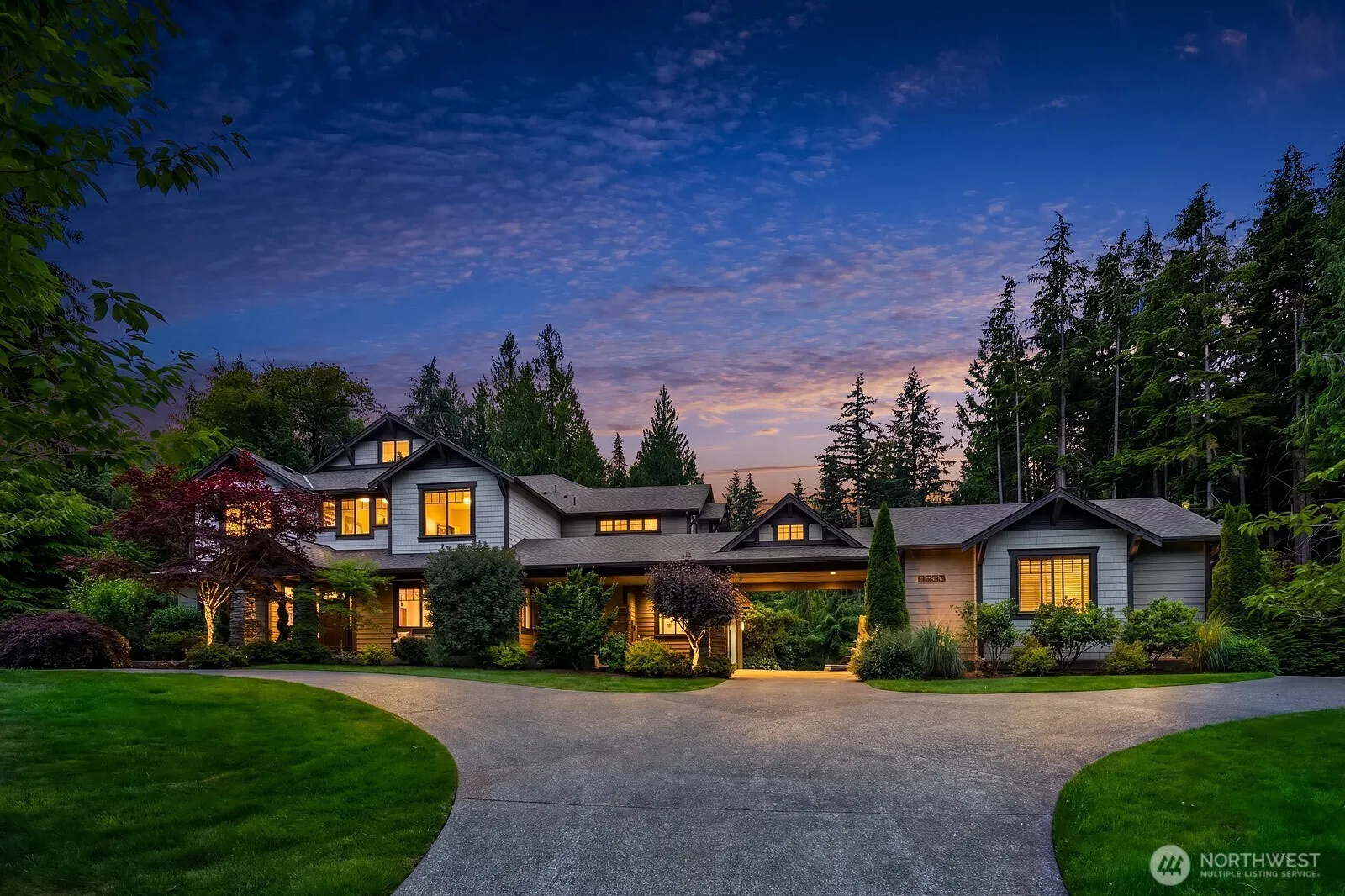 Property photo for 9233 255th Avenue Ne, Redmond