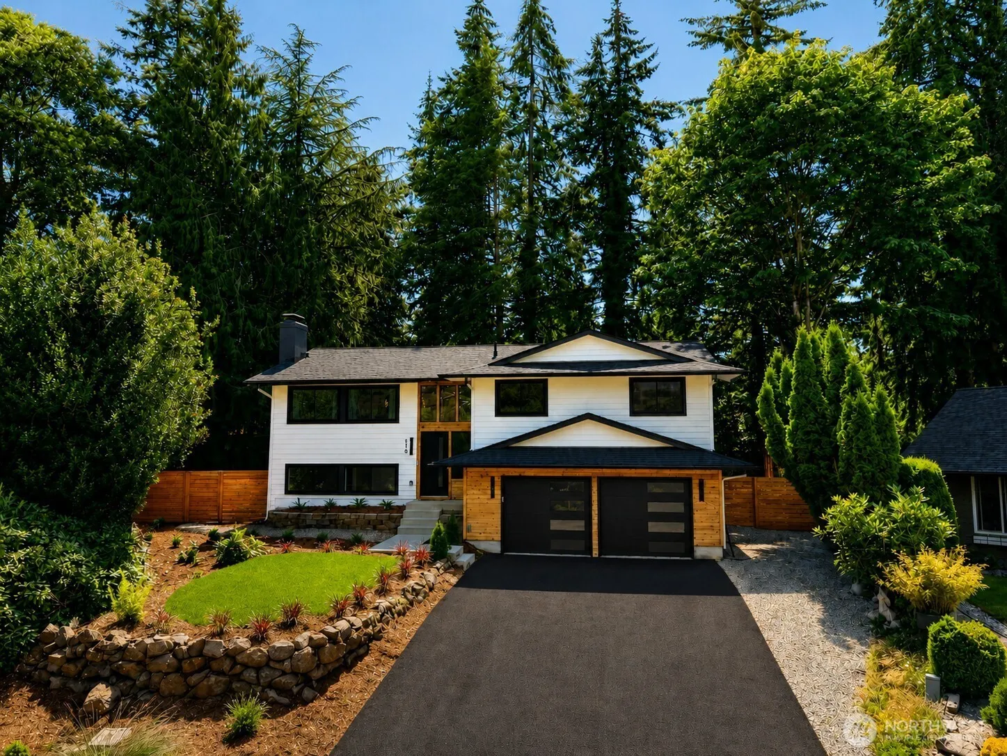 Property photo for 510 223rd St Street Sw, Bothell photo 2