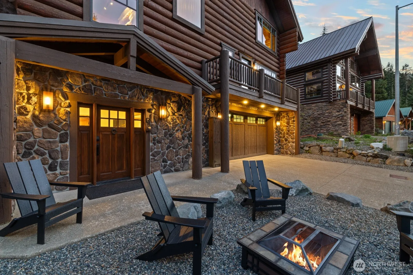 Property photo for 6 Summit Way, Snoqualmie Pass photo 3