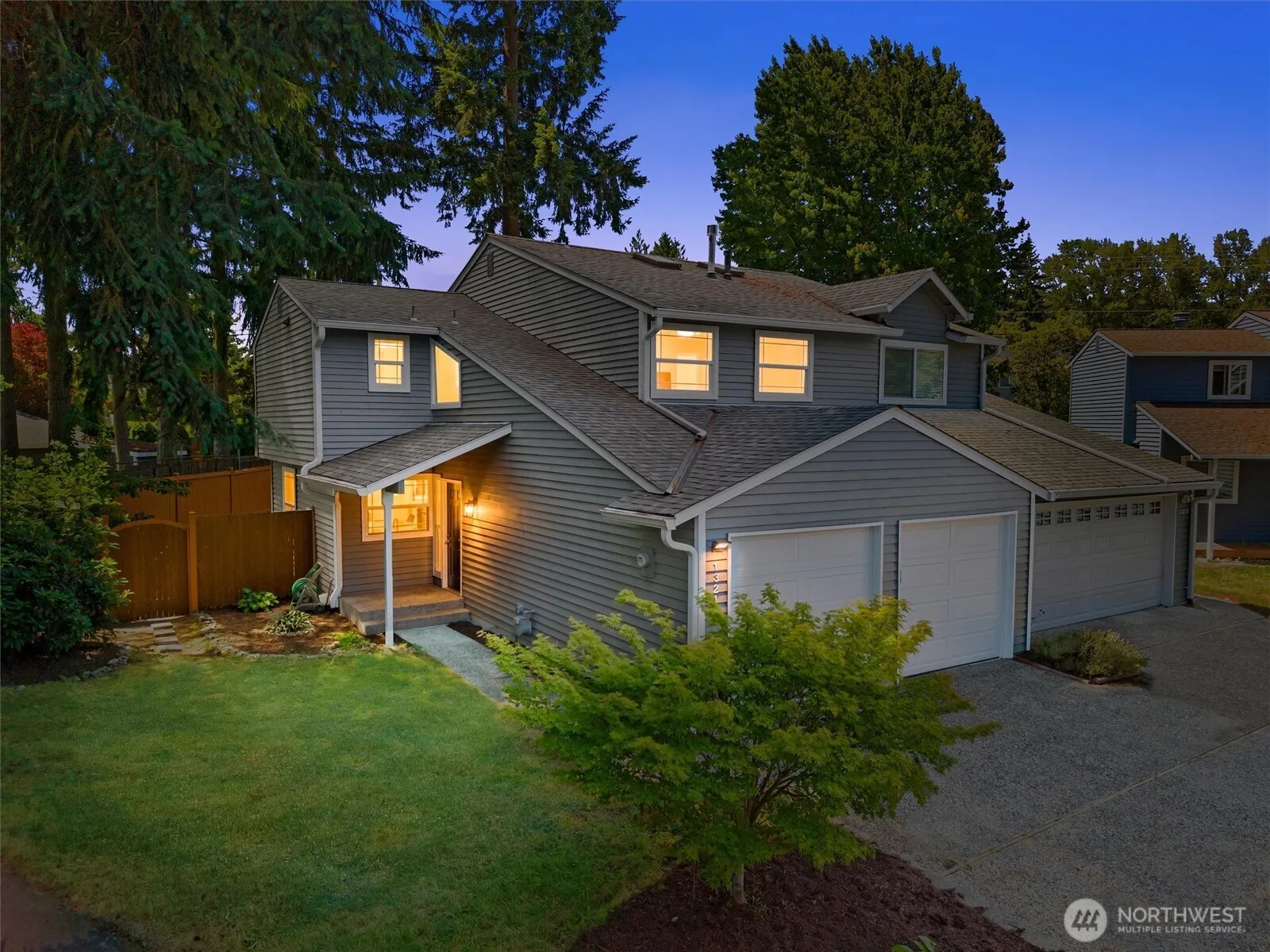 Property photo for 13219 Ne 139th Place, Kirkland photo 2