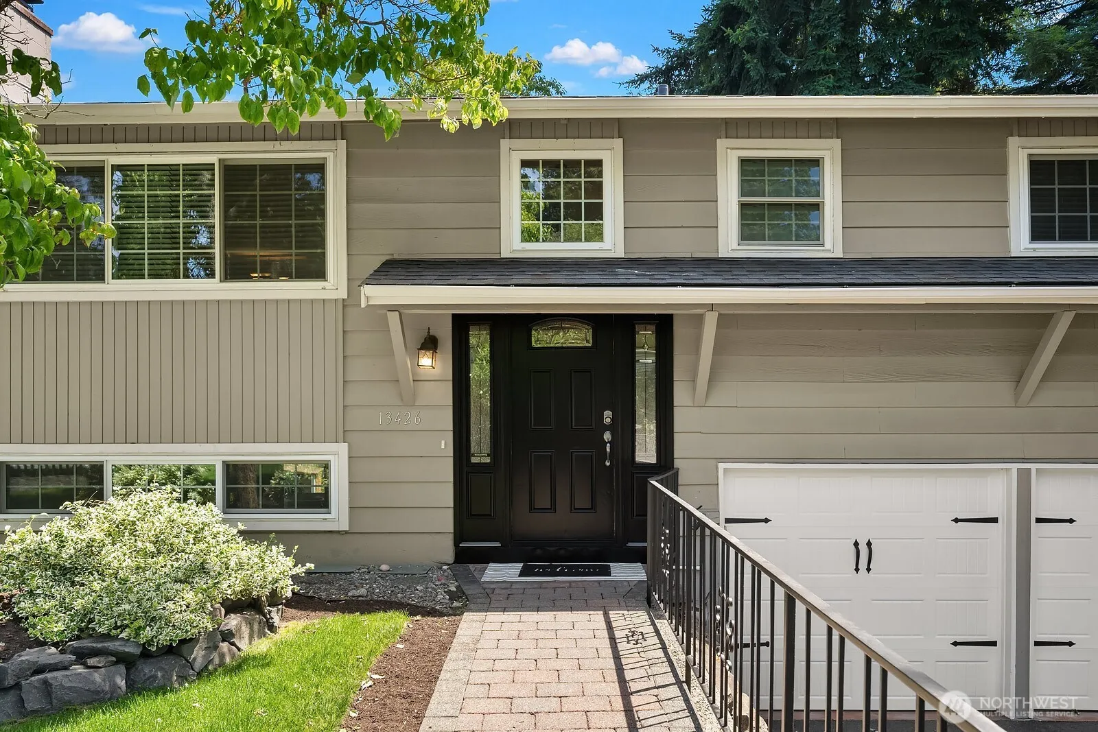 Property photo for 13426 121st Avenue Ne, Kirkland photo 3