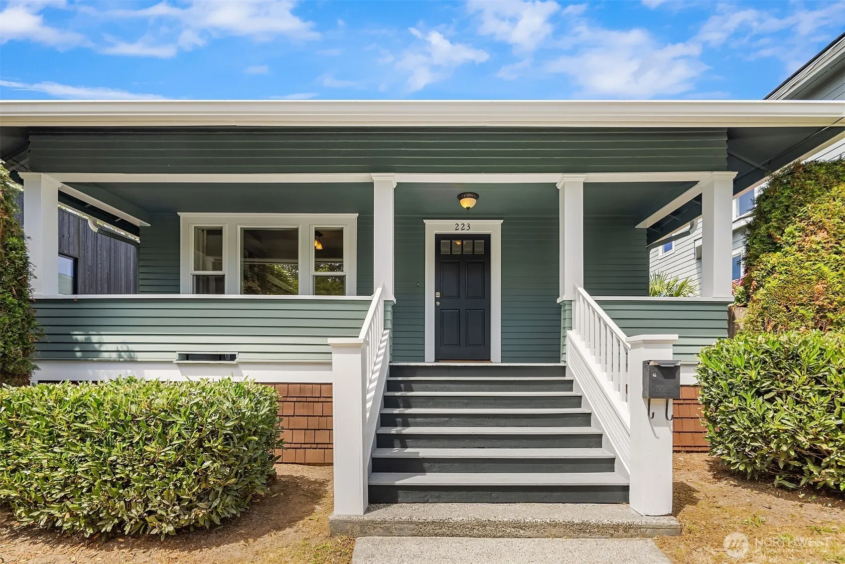 Property photo for 223 29th Avenue E, Seattle