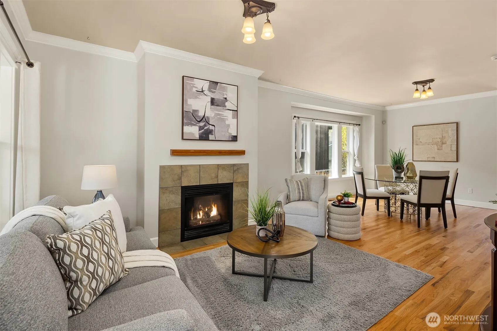 Property photo for 223 29th Avenue E, Seattle photo 3