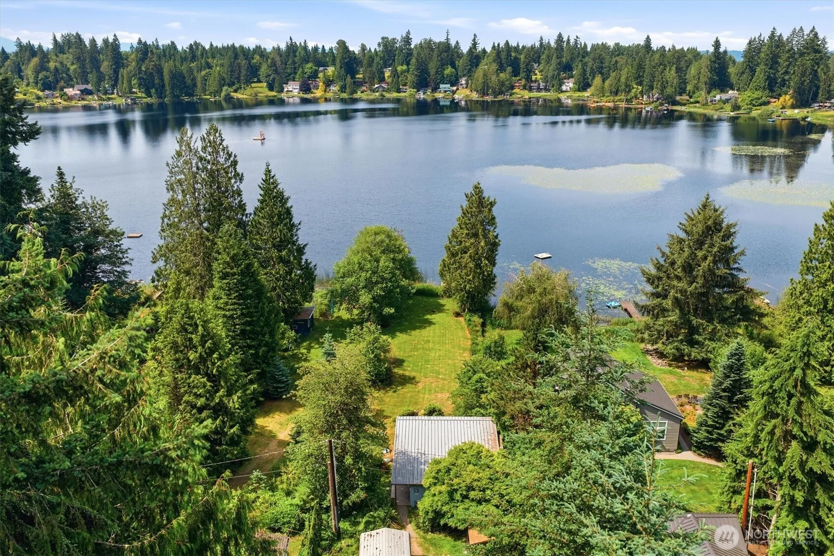 Property photo for 11321 E Lake Joy Drive Ne, Carnation photo 2