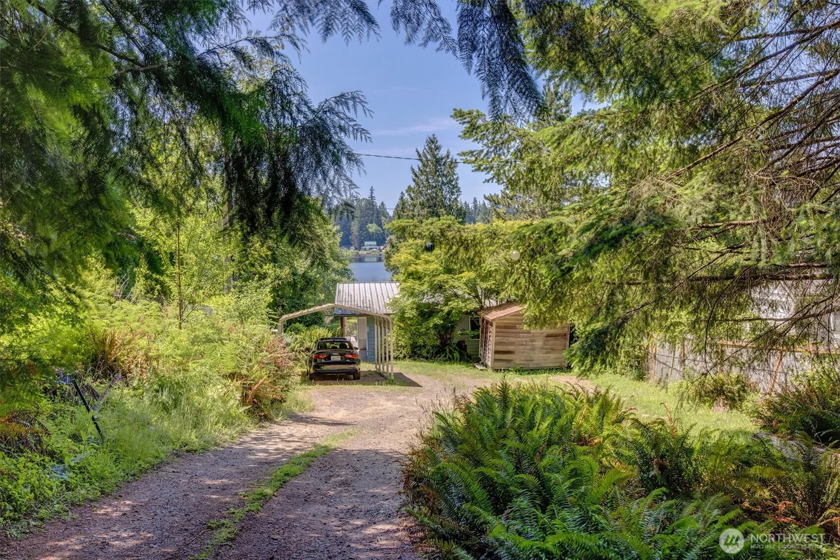 Property photo for 11321 E Lake Joy Drive Ne, Carnation photo 4