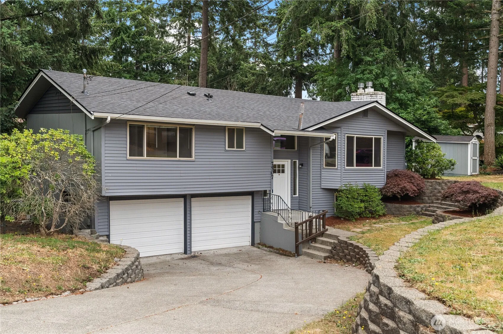 Property photo for 7507 66th Avenue W, Lakewood photo 4