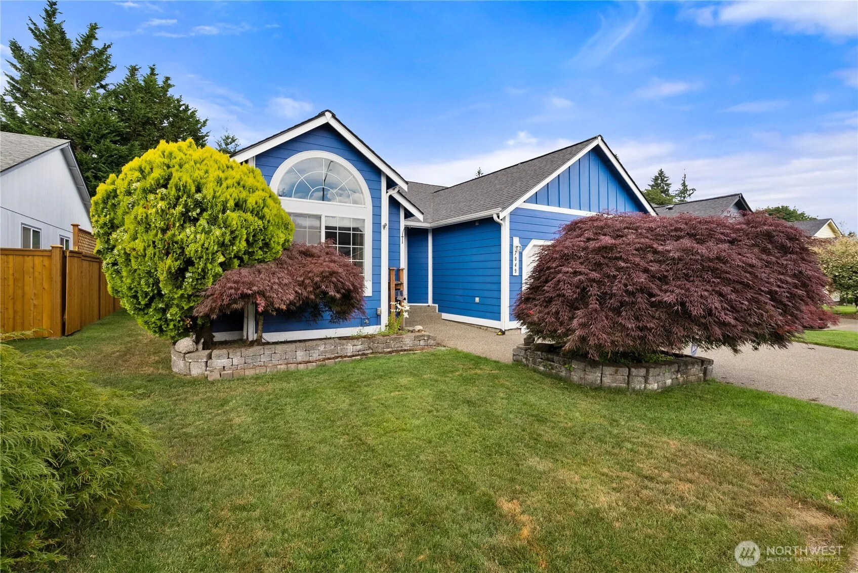 Property photo for 7049 Southwick Court Sw, Olympia photo 2
