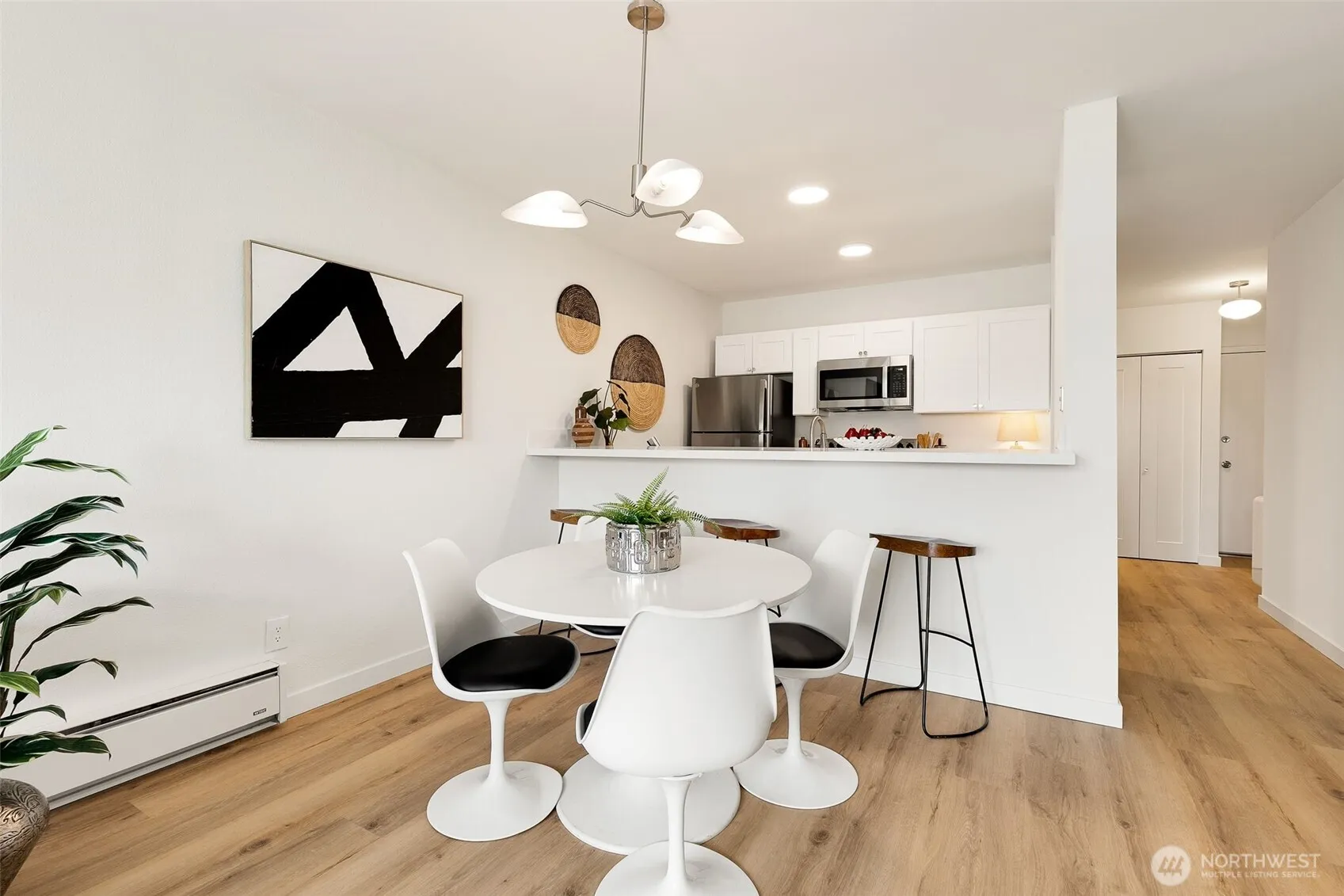 Property photo for 5824 Ne 75th Street #307, Seattle photo 3
