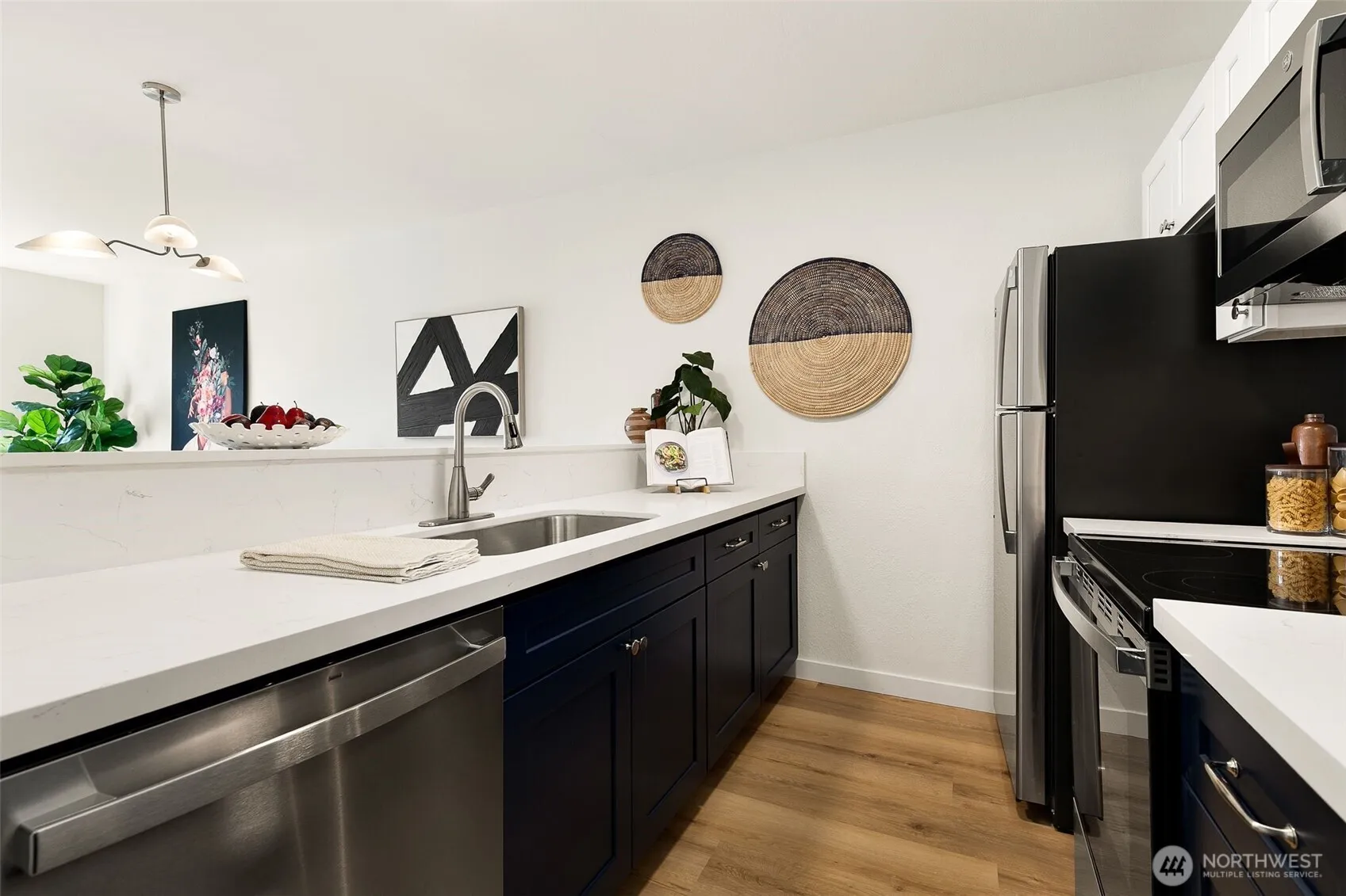 Property photo for 5824 Ne 75th Street #307, Seattle photo 4