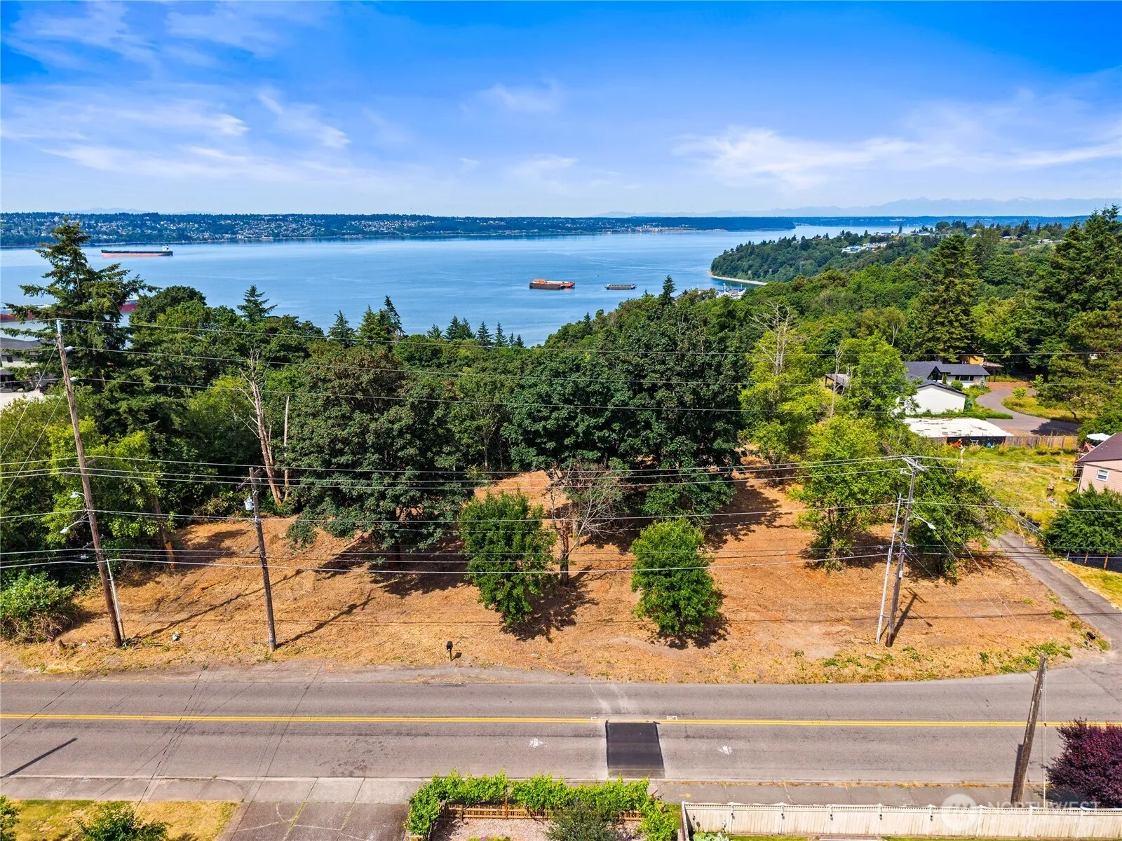 Property photo for 2348 Browns Point Boulevard, Tacoma photo 4