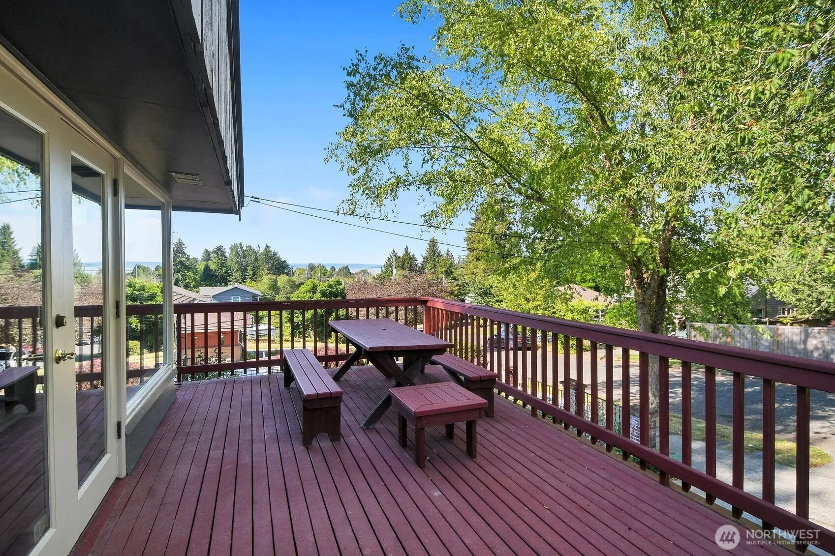 Property photo for 4631 48th Avenue S, Seattle photo 2