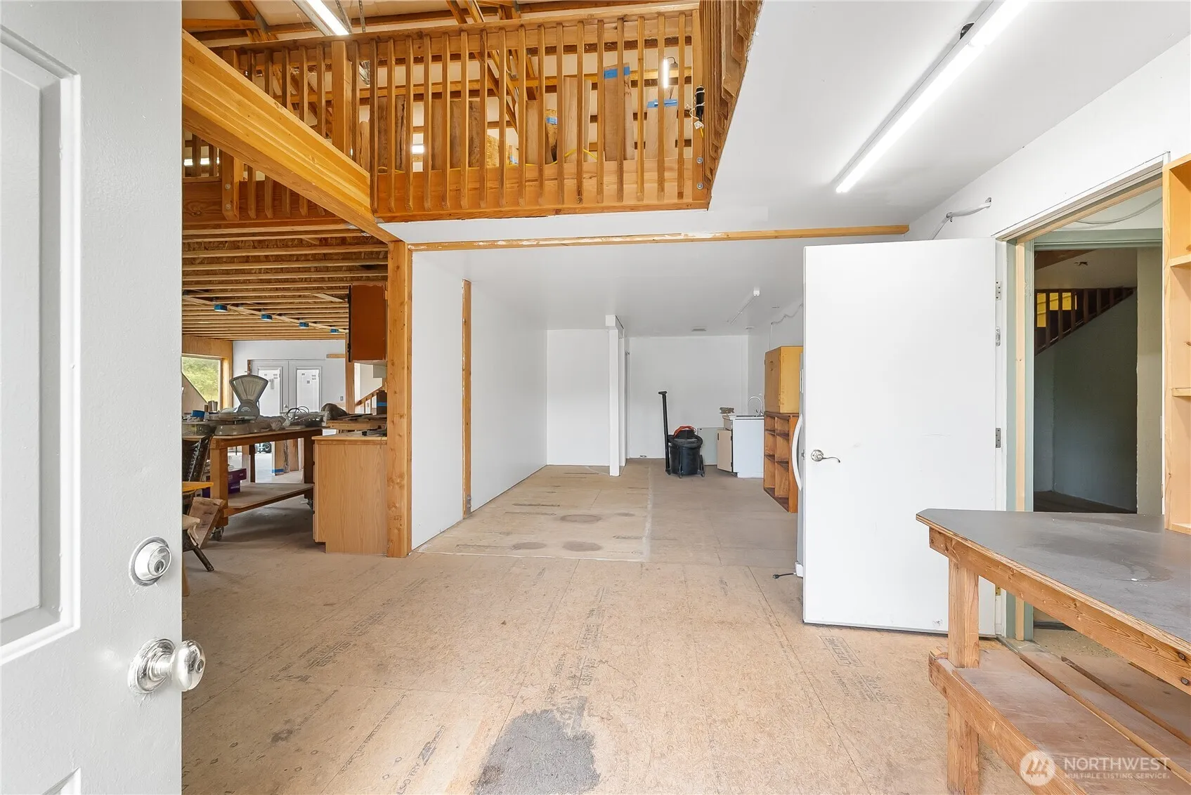 Property photo for 3960 Hoff Road, Bellingham photo 5