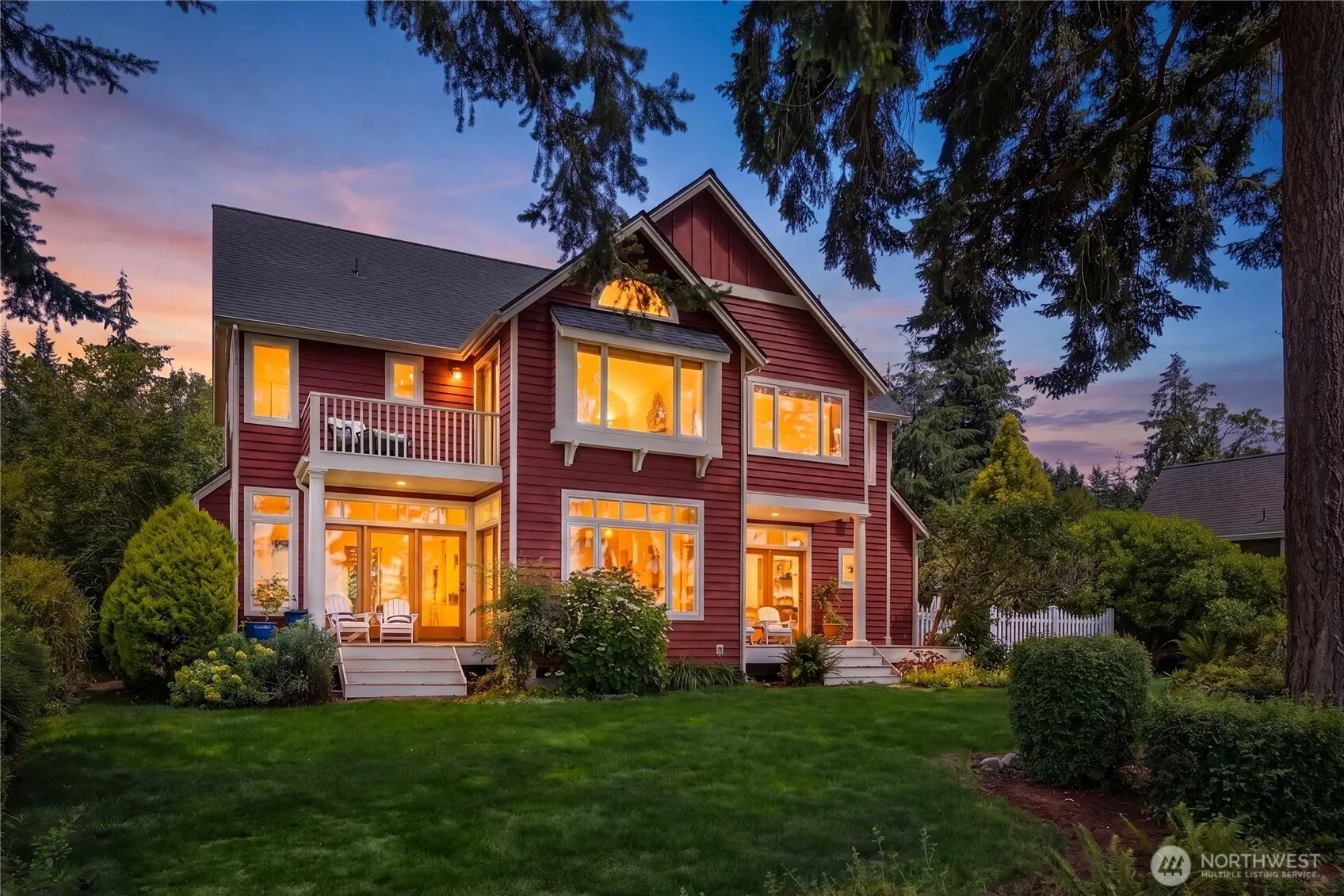 Property photo for 1427 Fort Ward Hill Road Ne, Bainbridge Island