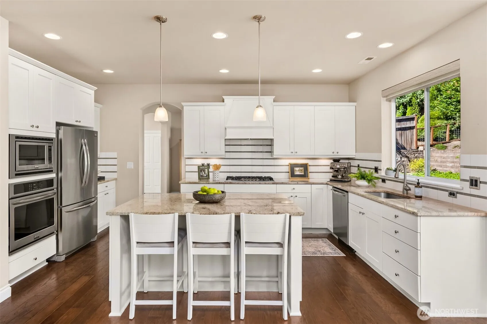 Property photo for 396 Ashbury Court Nw, Bainbridge Island photo 5