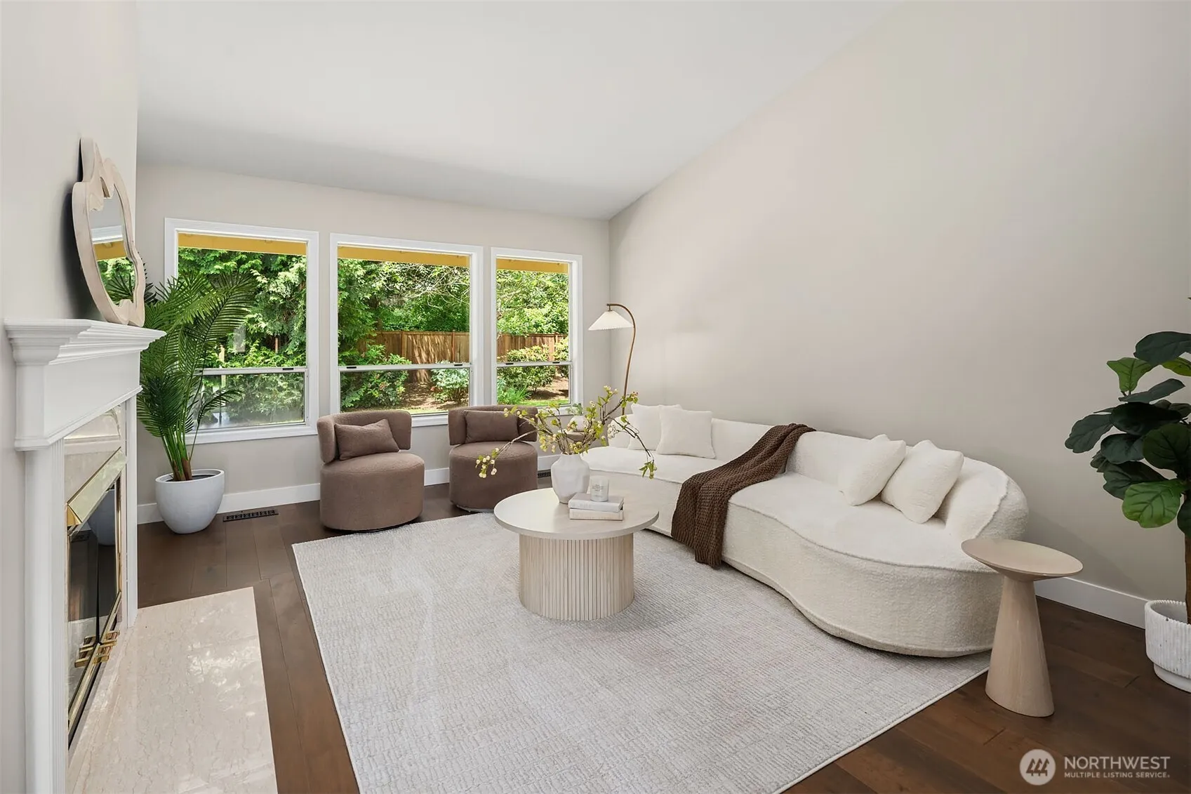 Property photo for 1815 Field Avenue Ne, Renton photo 2