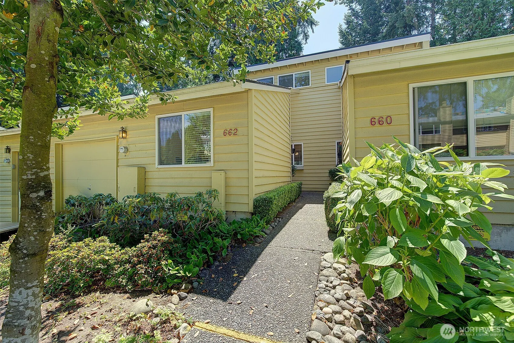 Property photo for 662 156th Avenue Ne, Bellevue