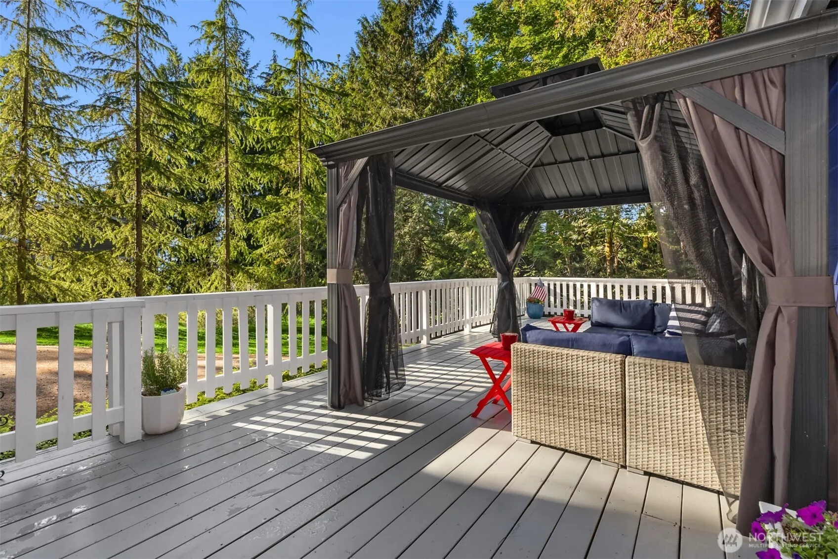 Property photo for 8480 Hansen Road Ne, Bainbridge Island photo 5