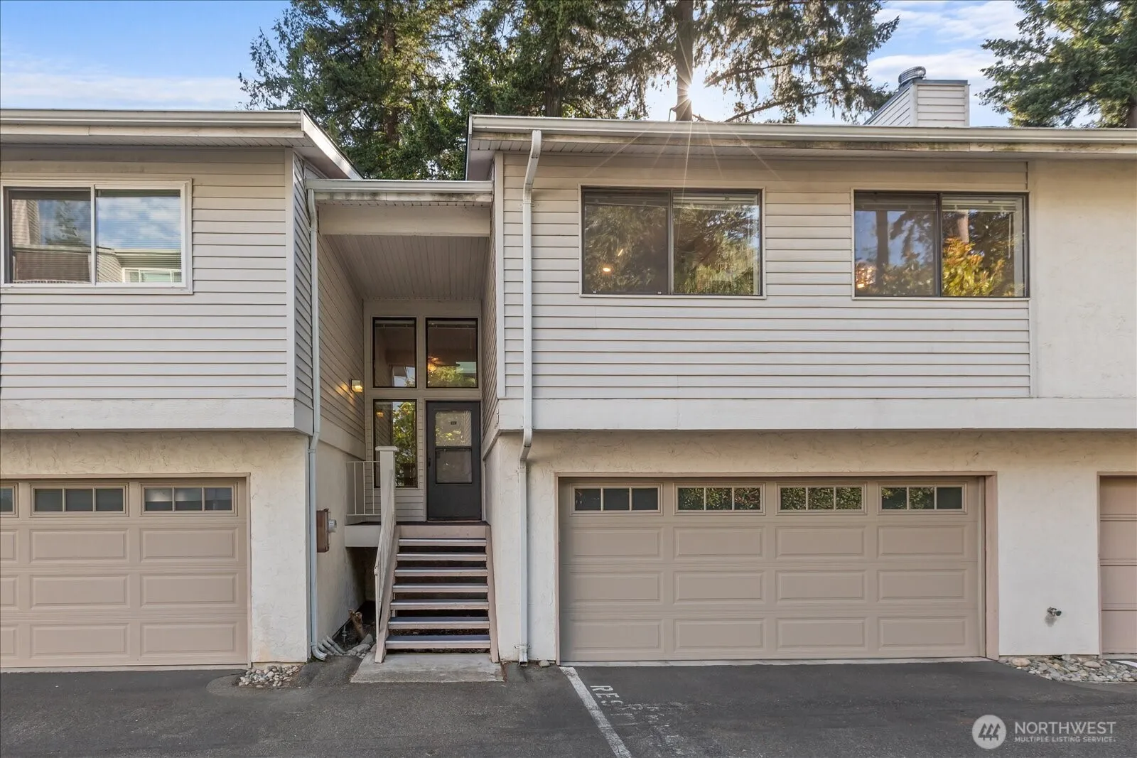 Property photo for 9910 Ne 116th Street #202, Kirkland photo 2