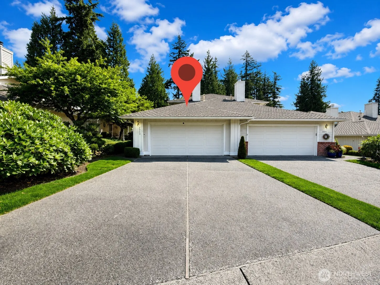 Property photo for 2009 Mill Pointe Drive Se, Bothell photo 2