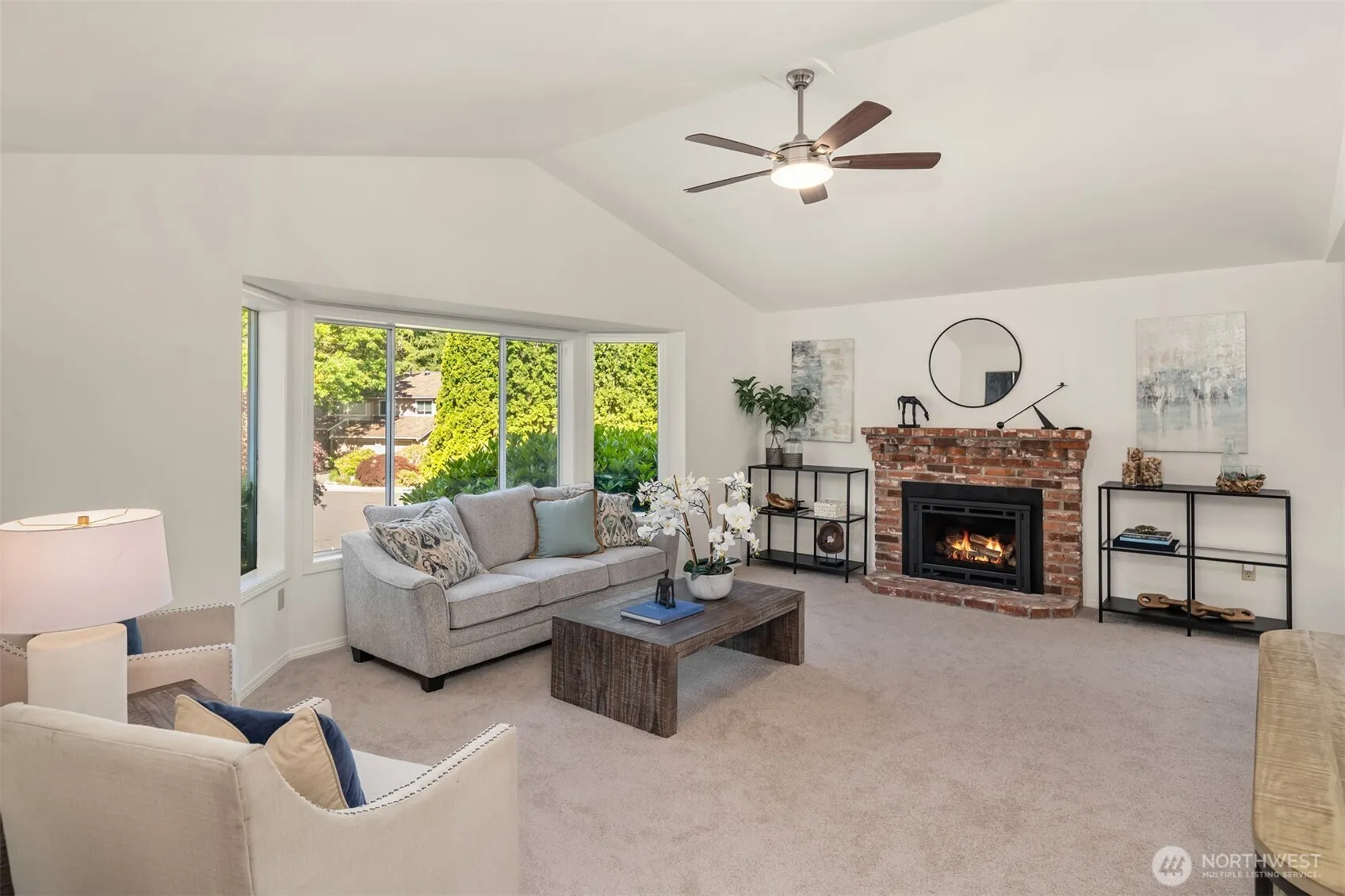 Property photo for 4230 205th Place Ne, Sammamish photo 2