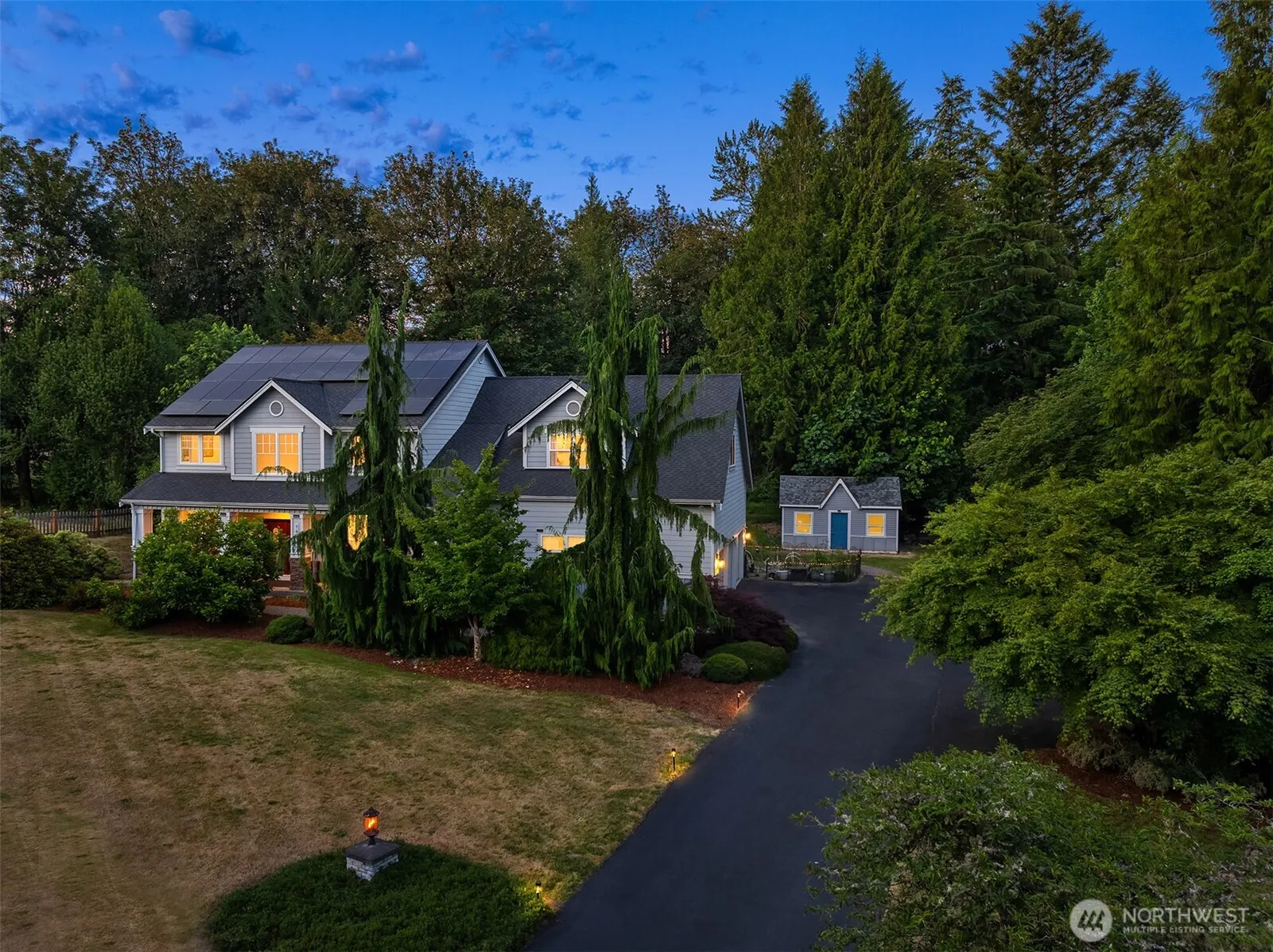 Property photo for 14230 229th Avenue Ne, Woodinville photo 2