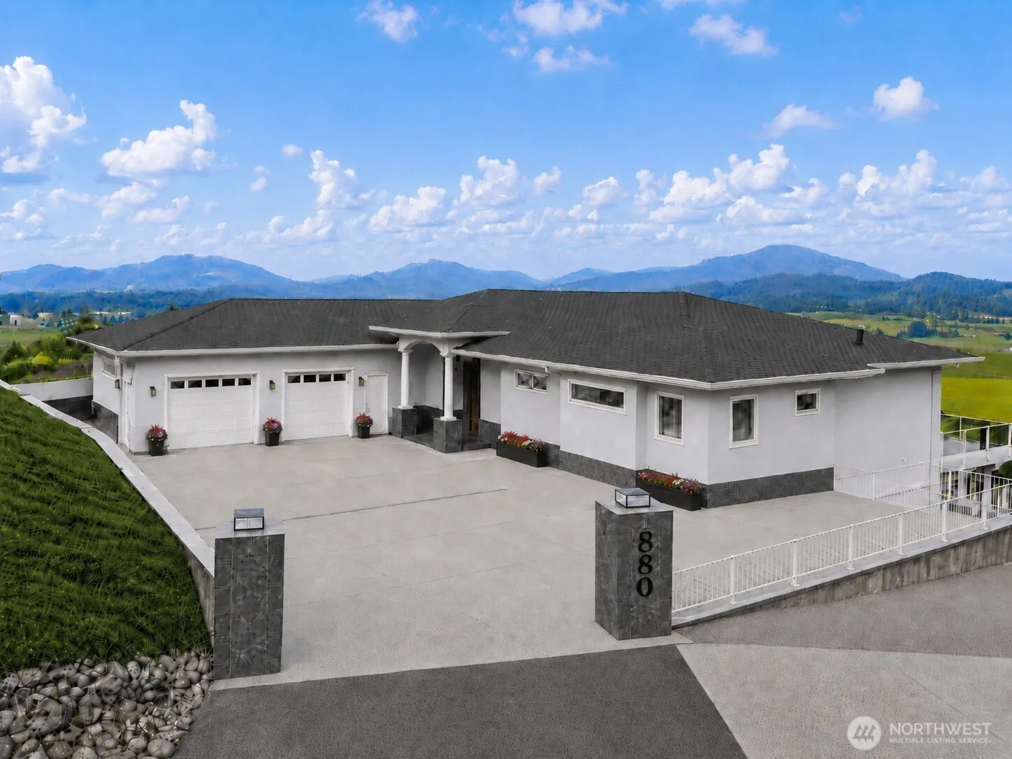 Property photo for 880 Bella Vista Lane, Burlington