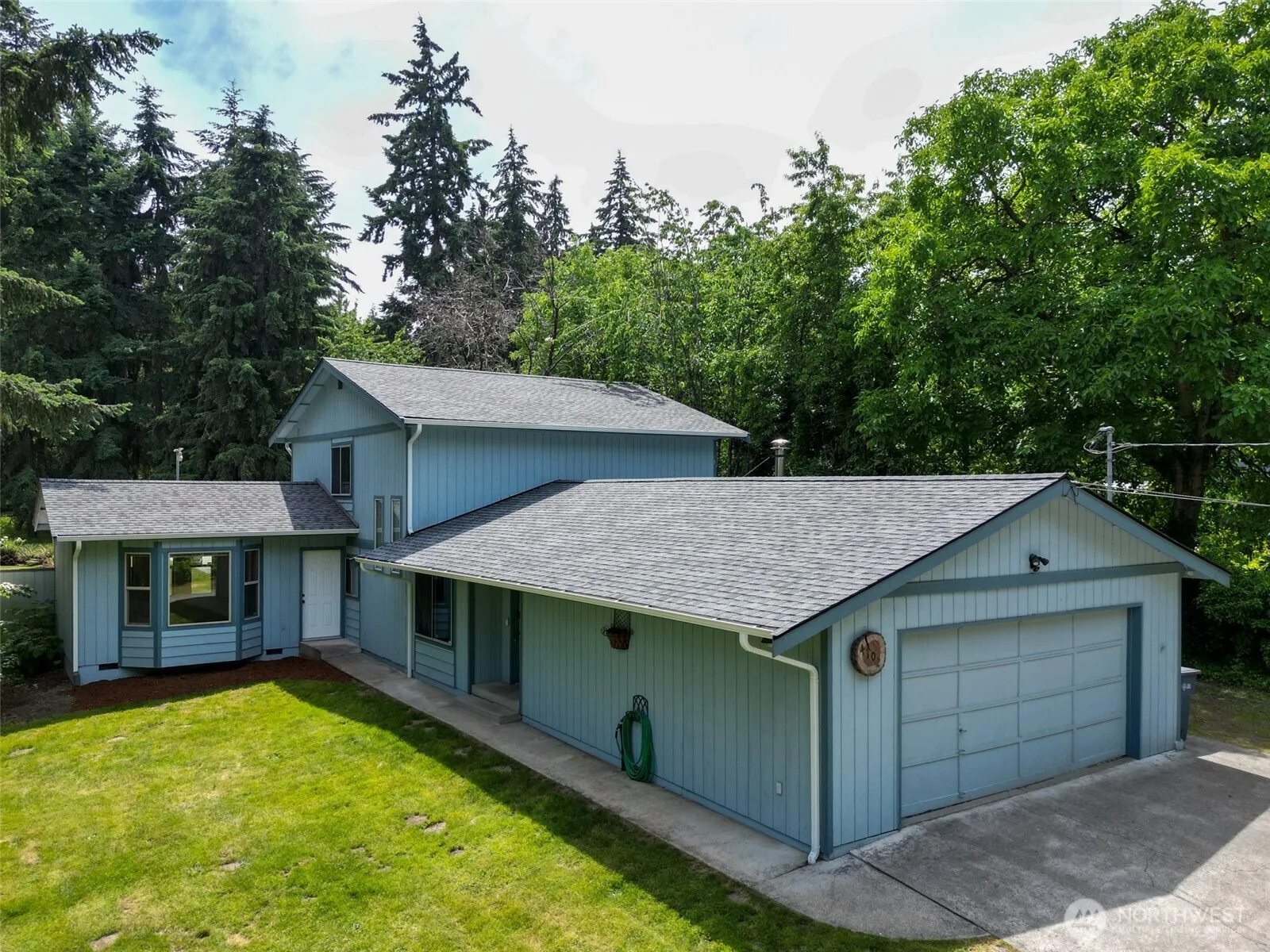 Property photo for 4102 80th Street E, Tacoma photo 2