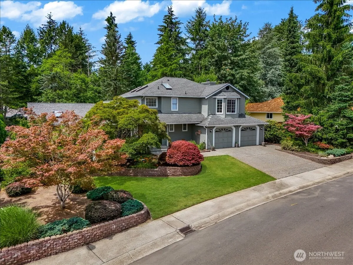 Property photo for 12903 176th Place Ne, Redmond photo 2