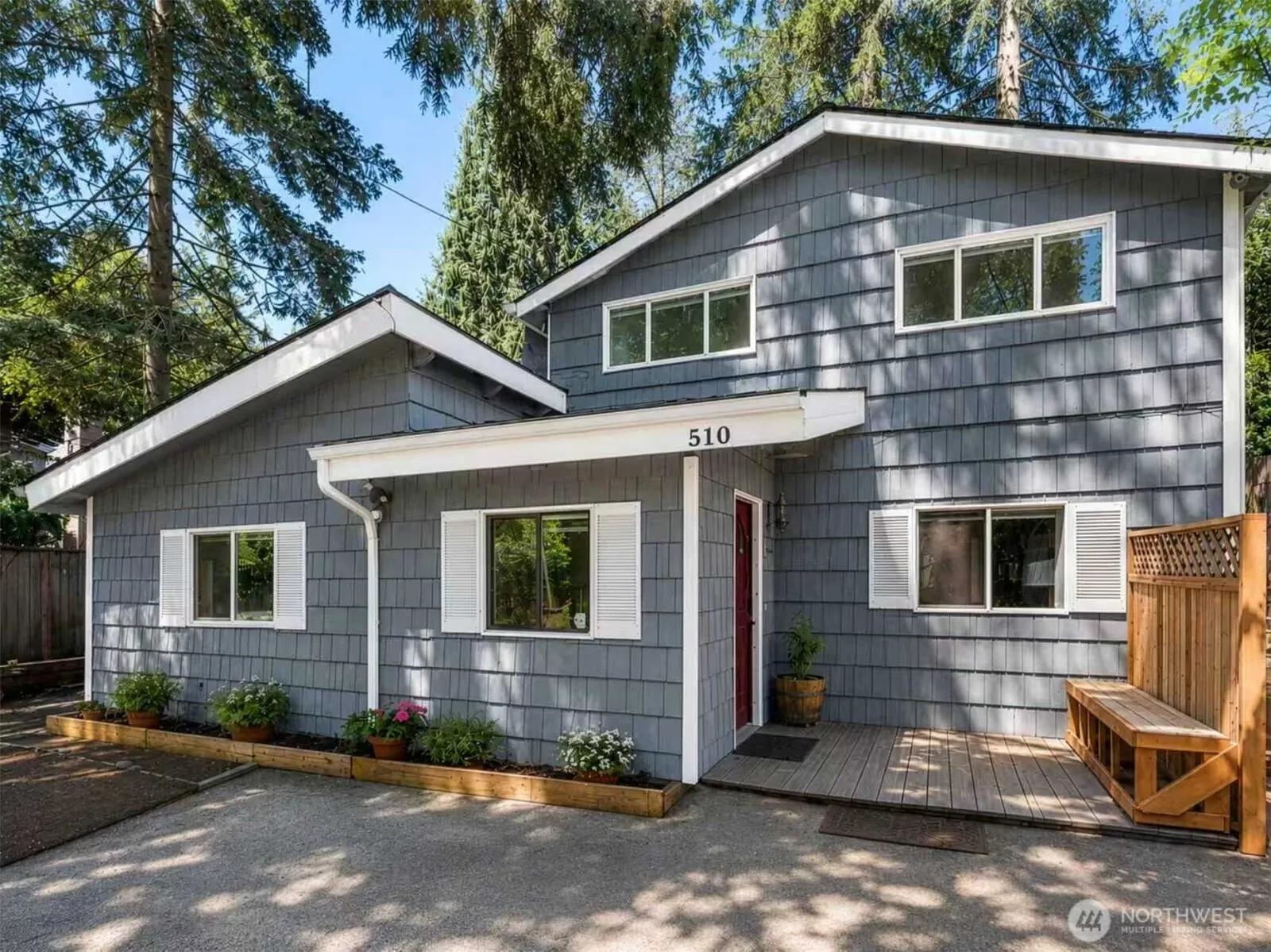 Property photo for 510 N 138th Street, Seattle photo 2