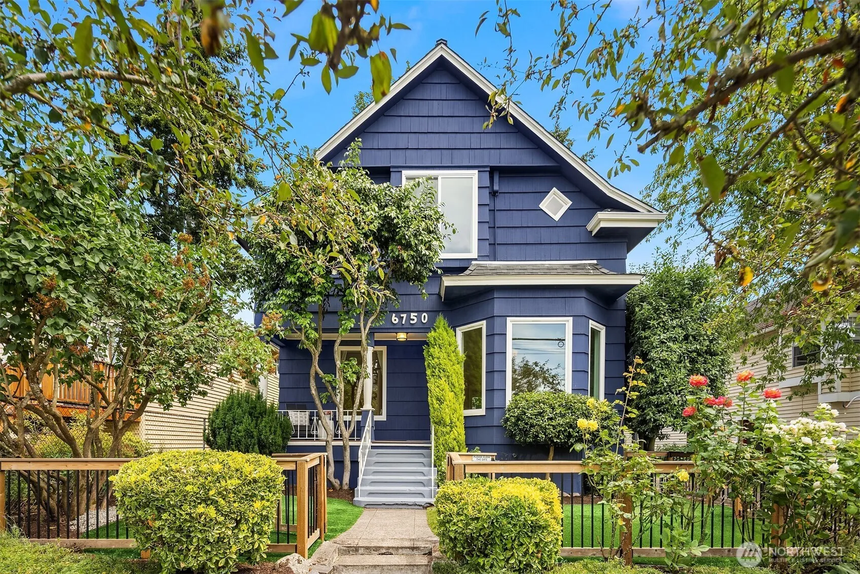 Property photo for 6750 26th Avenue Nw, Seattle photo 2