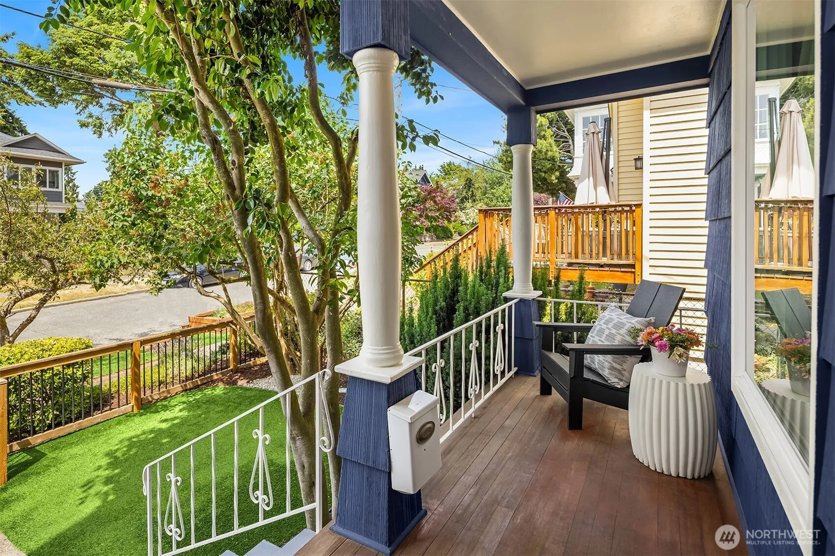 Property photo for 6750 26th Avenue Nw, Seattle photo 3