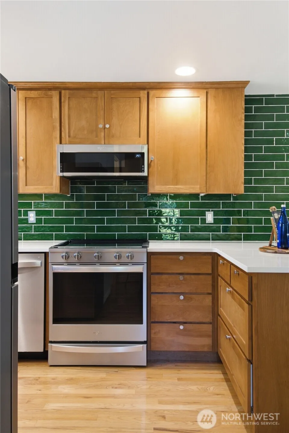 Property photo for 227 24th Avenue E #b, Seattle photo 4