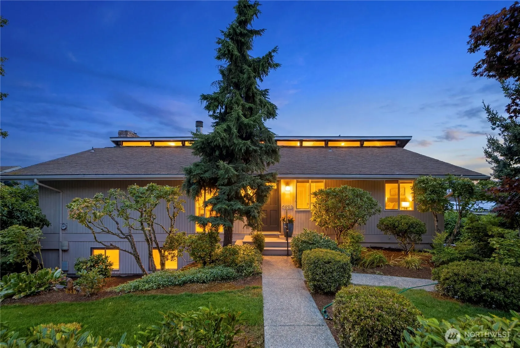 Property photo for 6225 106th Avenue Ne, Kirkland photo 4