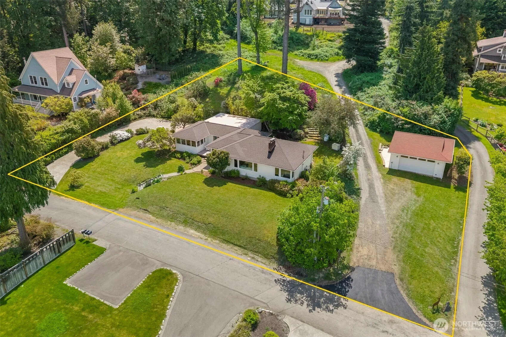 Property photo for 5930 Rose Loop Ne, Bainbridge Island photo 3