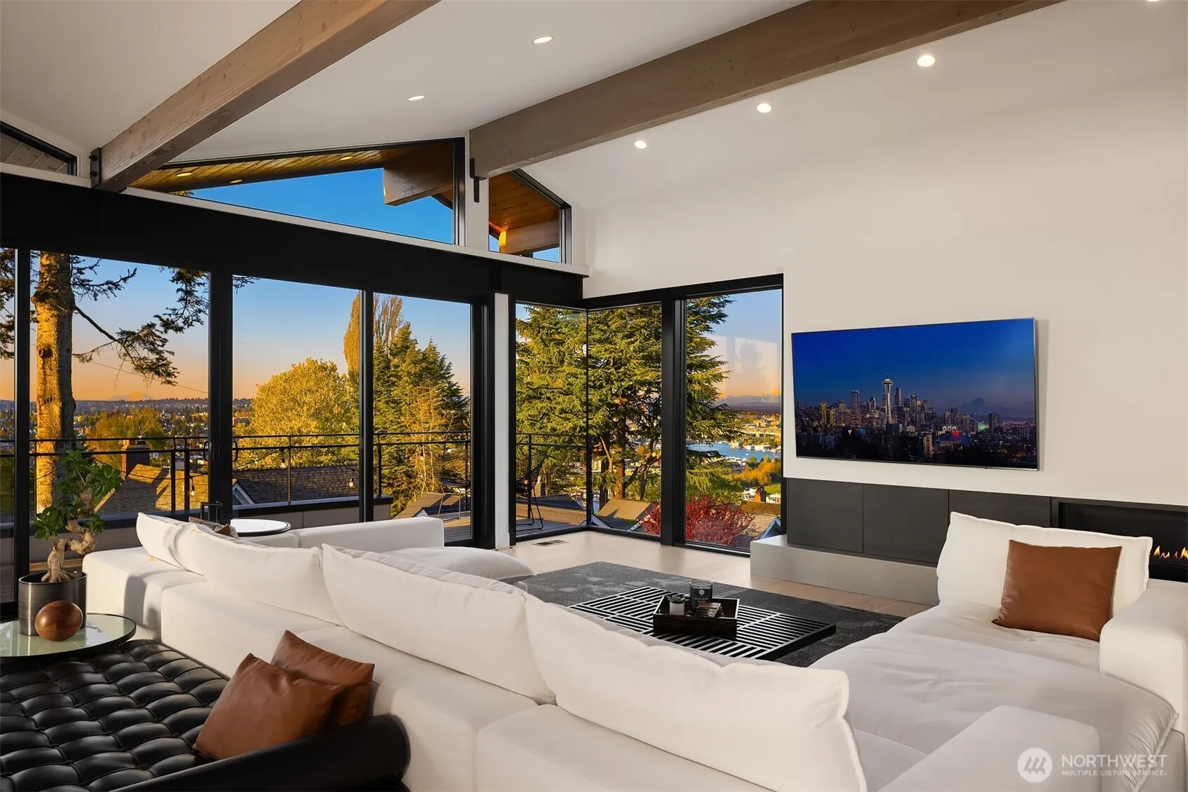 Property photo for 426 Wheeler Street, Seattle photo 5