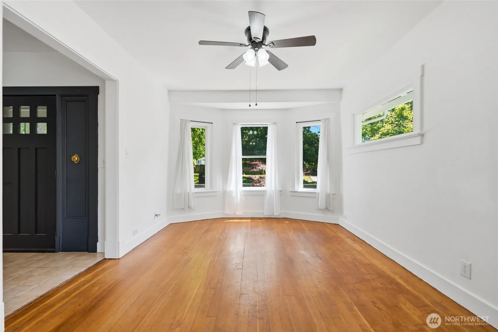 Property photo for 2312 Baker Avenue, Everett photo 5