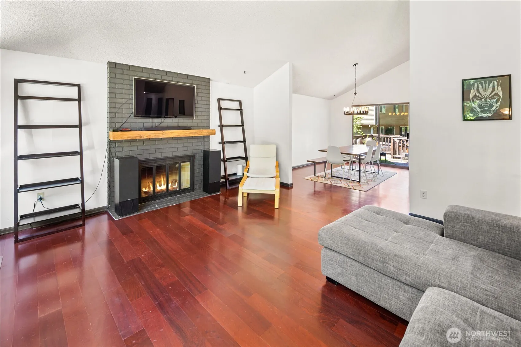 Property photo for 13106 Ne 110th Place, Kirkland photo 5
