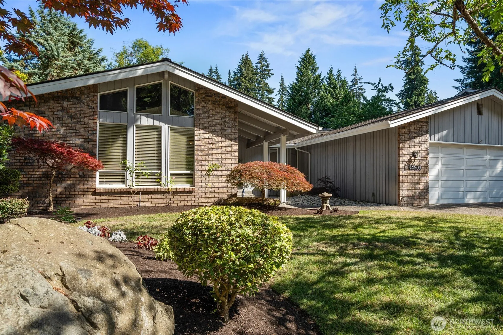 Property photo for 14503 27th Drive Se, Mill Creek photo 2