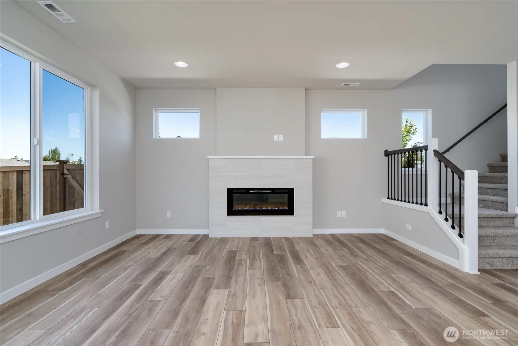 Property photo for 2455 Sw Ridgeway Drive, Oak Harbor photo 5