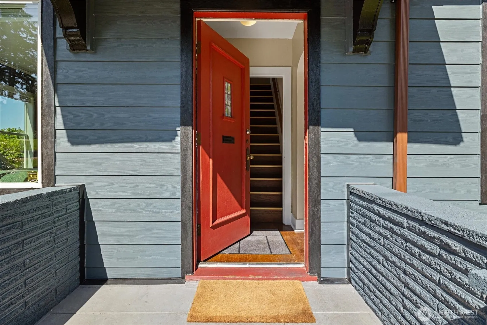 Property photo for 3443 16th Avenue S, Seattle photo 2