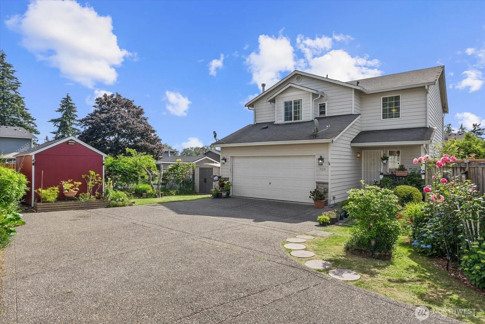 Property photo for 929 149th Place Sw, Lynnwood photo 2