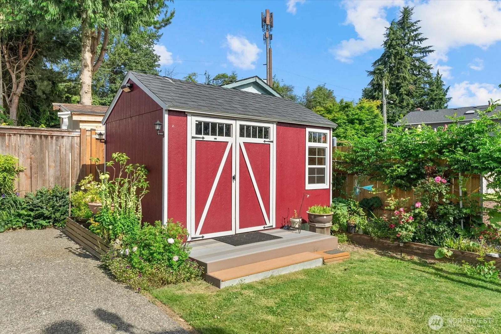 Property photo for 929 149th Place Sw, Lynnwood photo 3